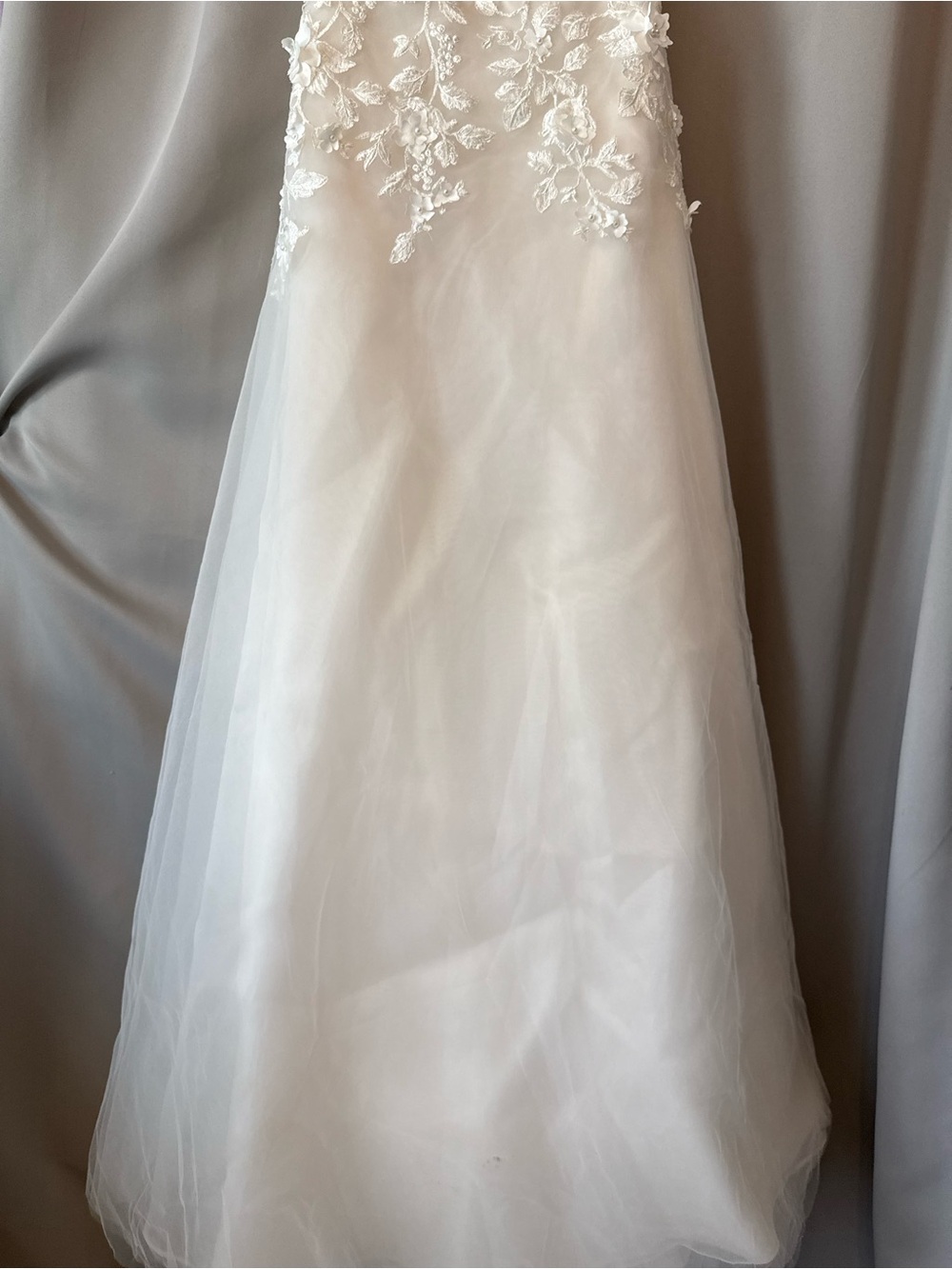 ADRIANA MADRID Frida Wedding Dress Size 10 - Picture 6 of 13